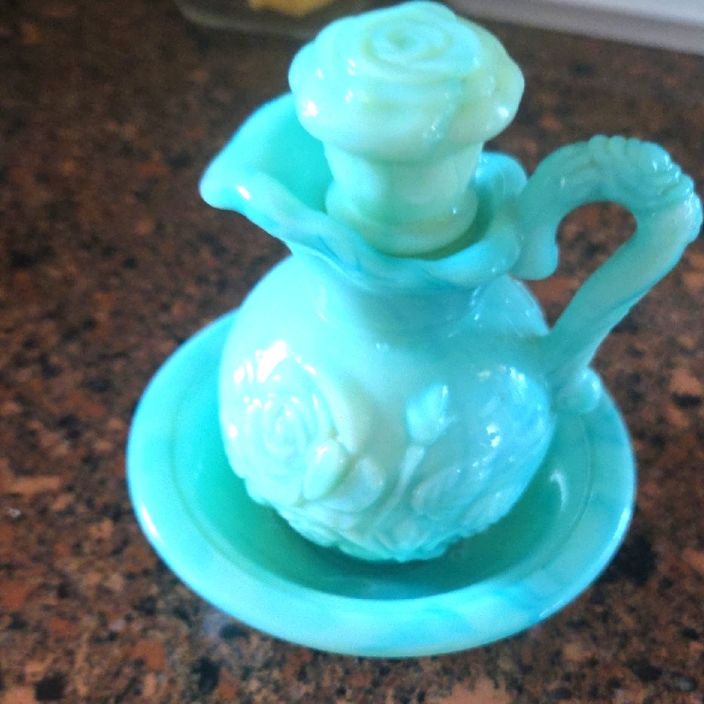 Avon Turquoise Decorative Pitcher and Basin